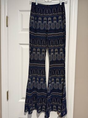 Women's Navy Patterned Glitter Flare Pants